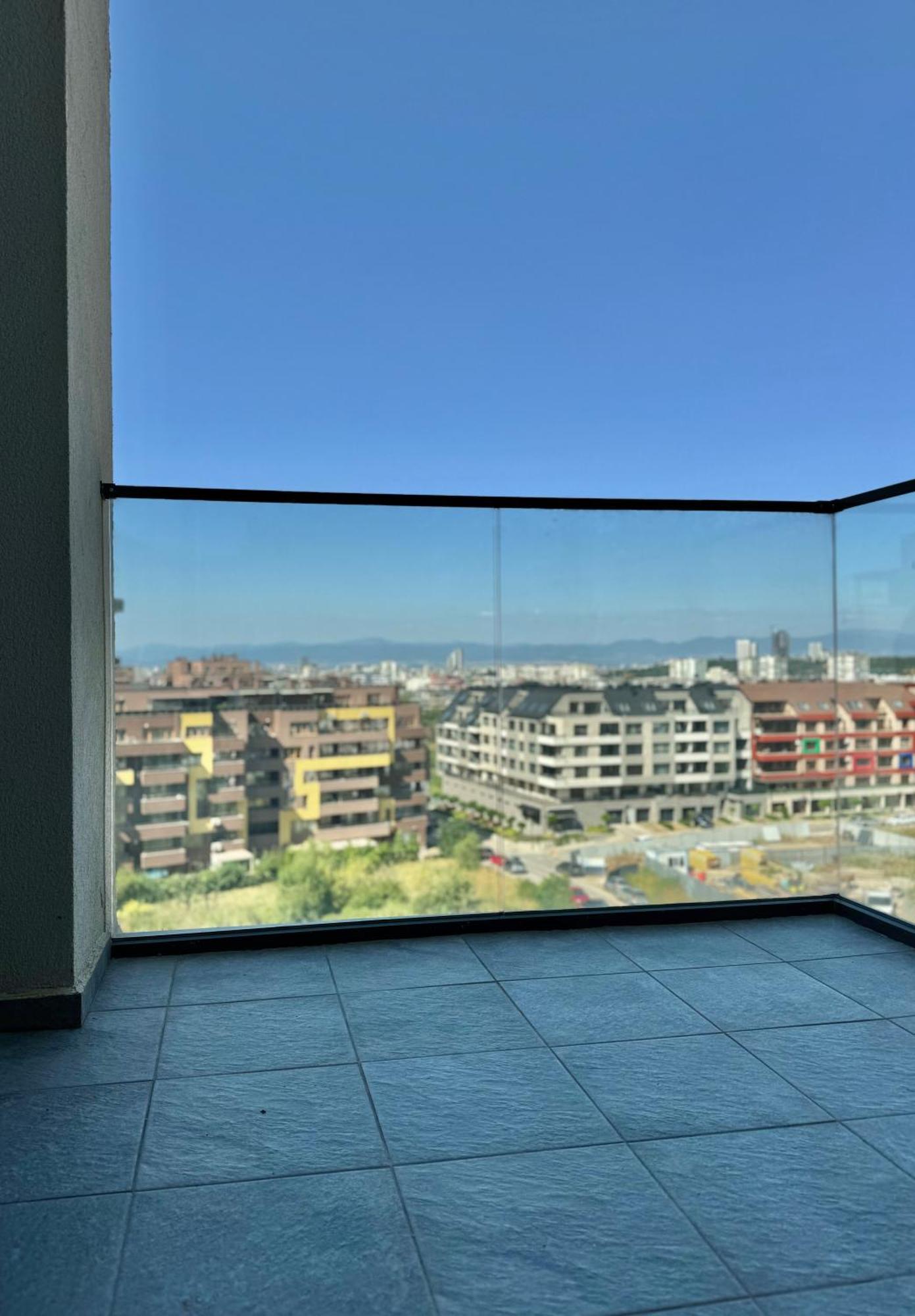 Modern 1bed For 4 Guests In Apartamento
